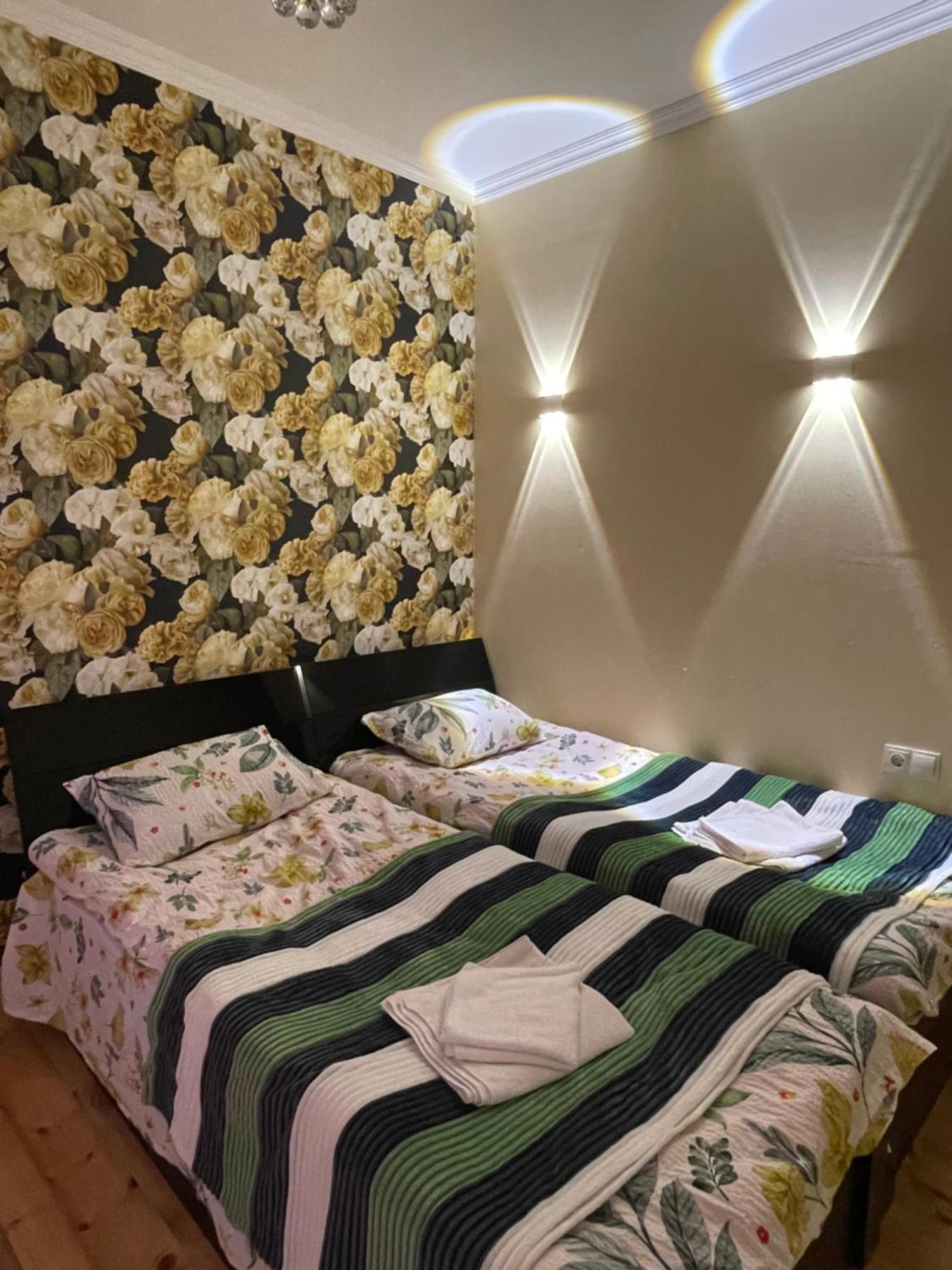 Sunny Guesthouse Kasbegi Buitenkant foto