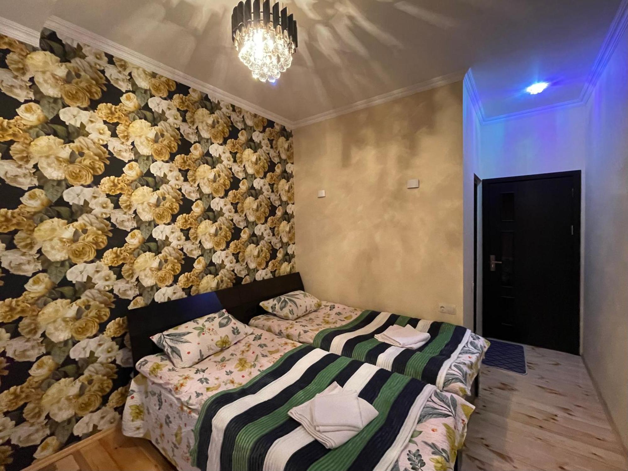 Sunny Guesthouse Kasbegi Buitenkant foto