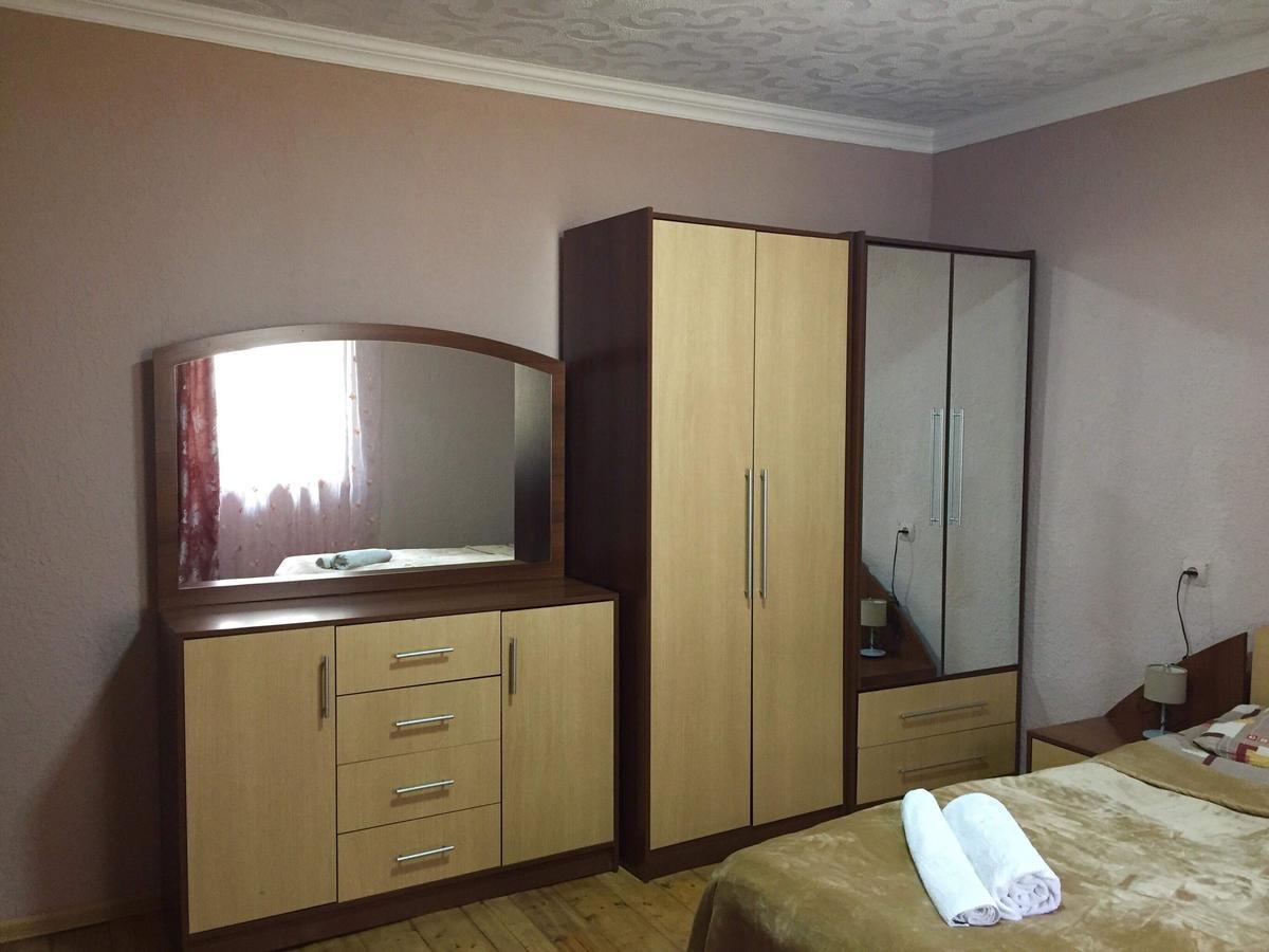 Sunny Guesthouse Kasbegi Buitenkant foto