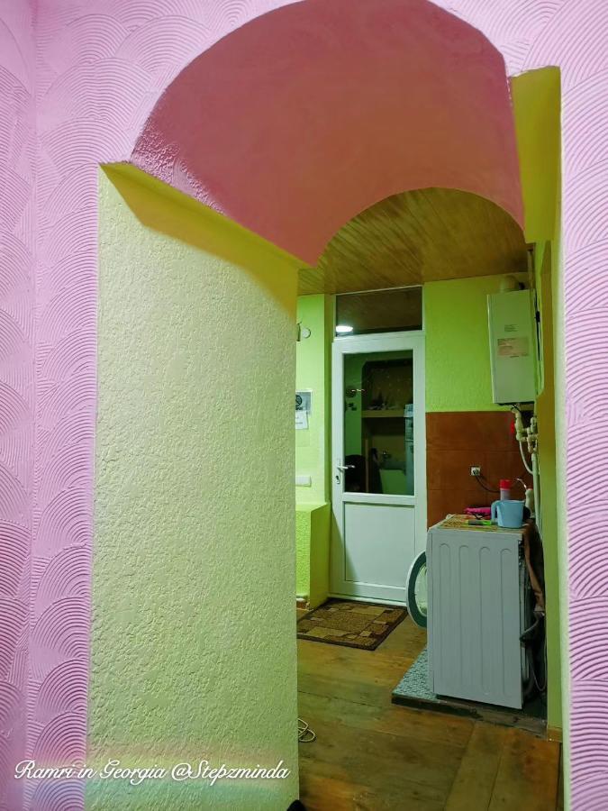 Sunny Guesthouse Kasbegi Buitenkant foto